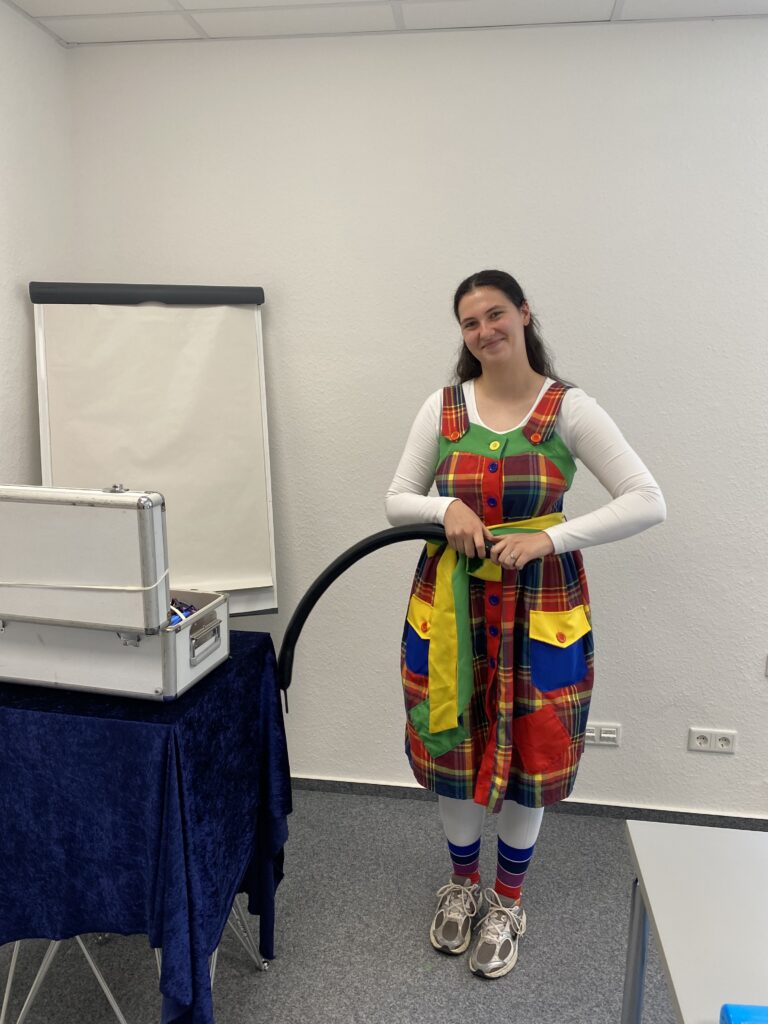 Lea Klose Ballonkünstlerin